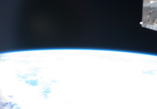 STS126-E-17104