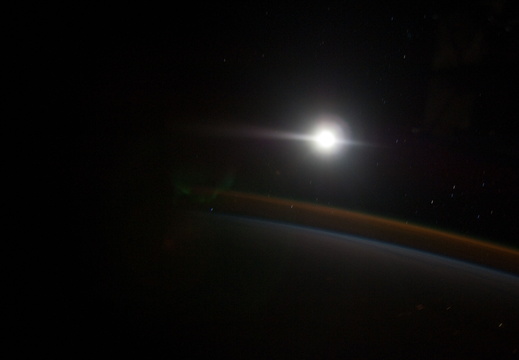 STS126-E-17417