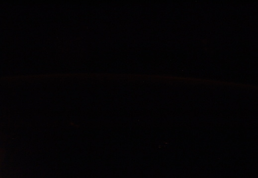 STS126-E-18693