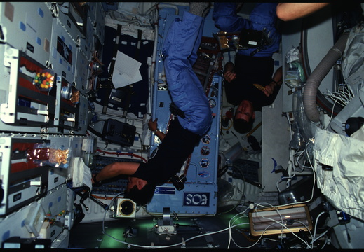 STS61B-09-012