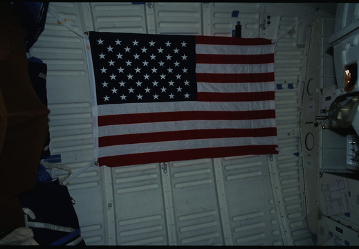 STS61B-10-006