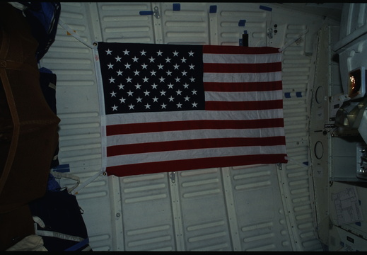 STS61B-10-007