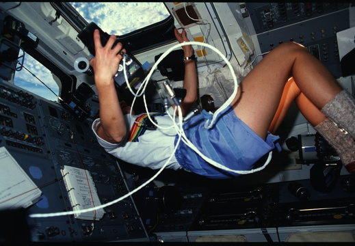 STS61B-11-013