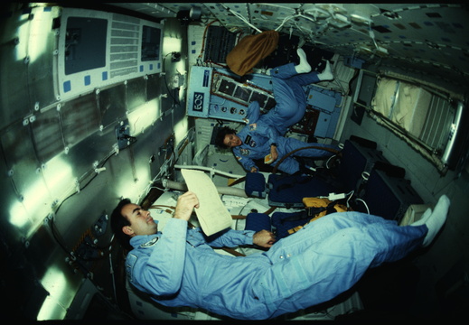 STS61B-20-017