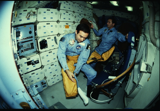 STS61B-20-037