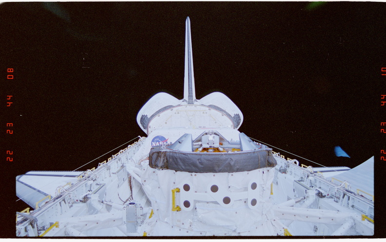 STS076-306-012.jpg