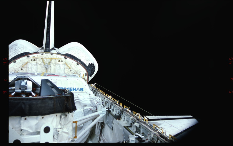 STS076-309-021.jpg