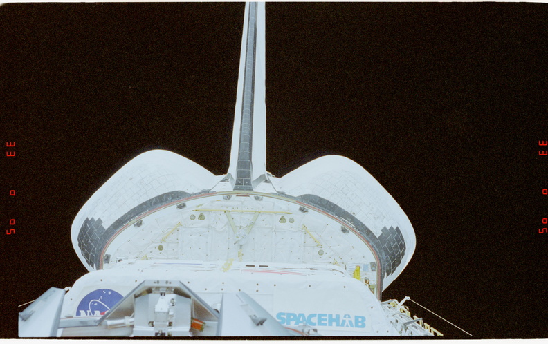STS076-314-010.jpg