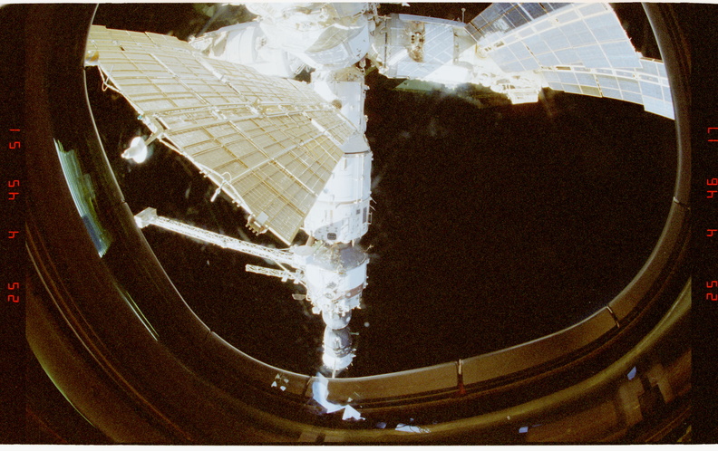 STS076-341-027.jpg