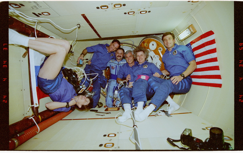 STS076-344-025.jpg