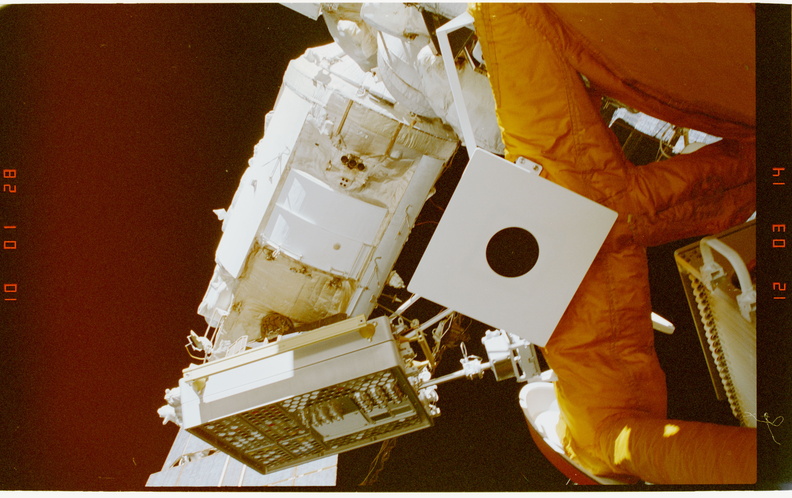 STS076-377-010.jpg