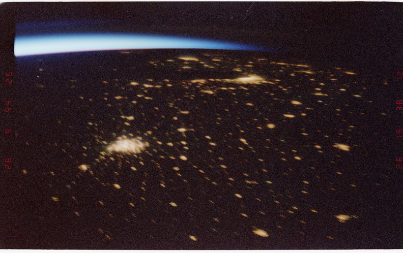 STS076-381-023.jpg