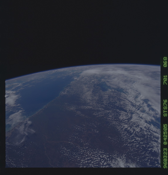 STS076-701-068.jpg