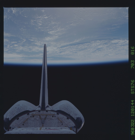 STS076-703-016.jpg
