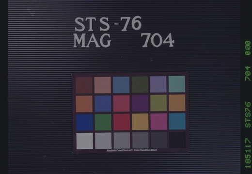STS076-704-000