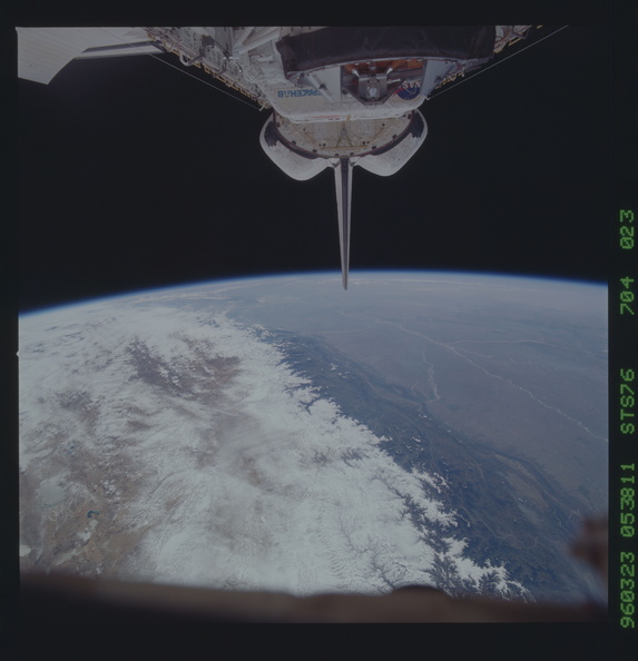 STS076-704-023.jpg