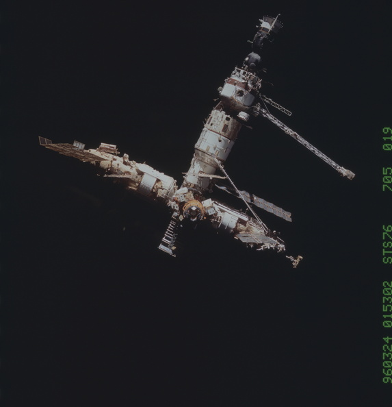 STS076-705-019.jpg