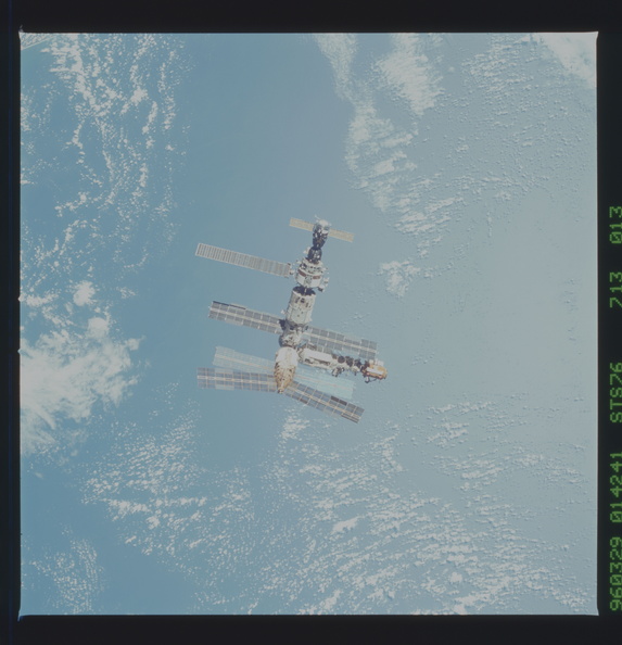 STS076-713-013.jpg