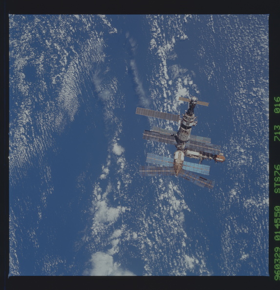 STS076-713-016.jpg