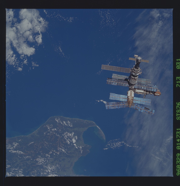 STS076-713-031.jpg