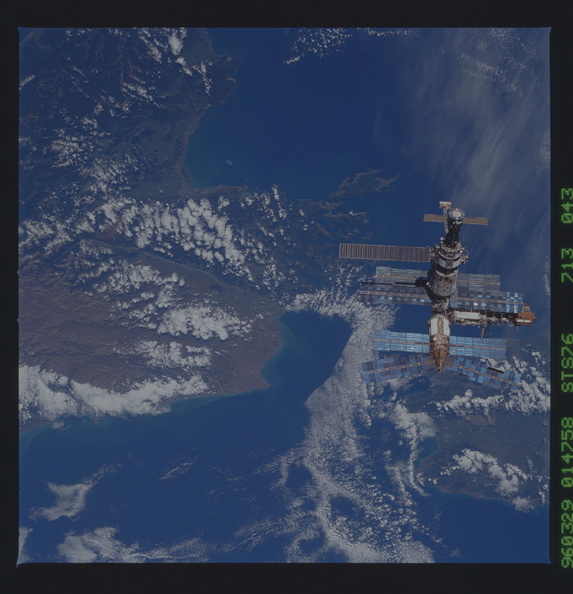 STS076-713-043.jpg