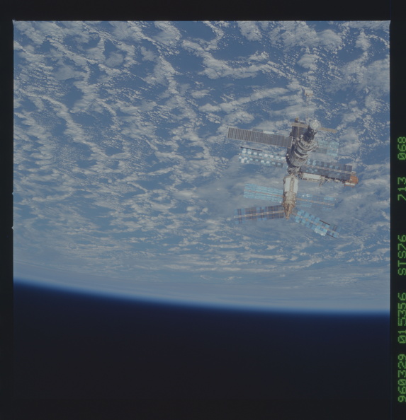 STS076-713-068.jpg