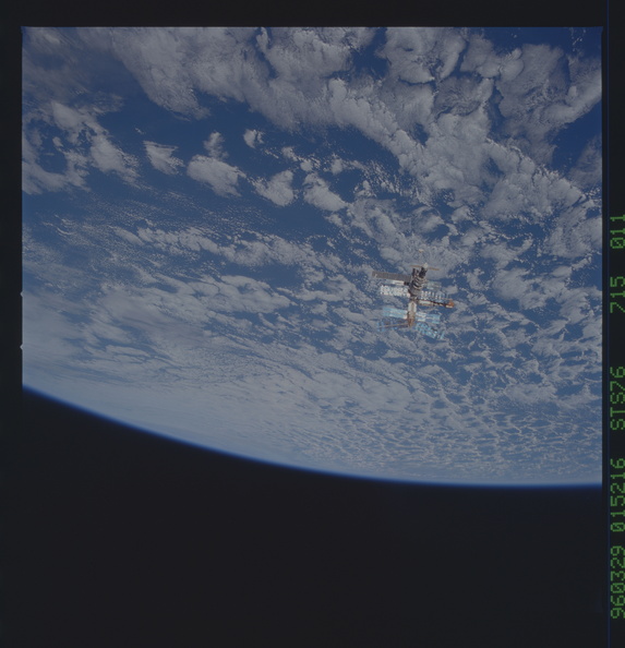 STS076-715-011.jpg