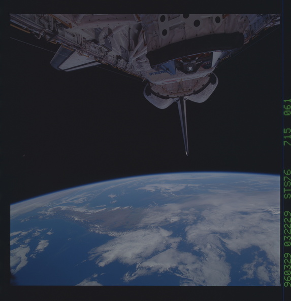 STS076-715-061.jpg