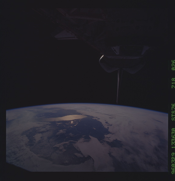 STS076-718-026.jpg