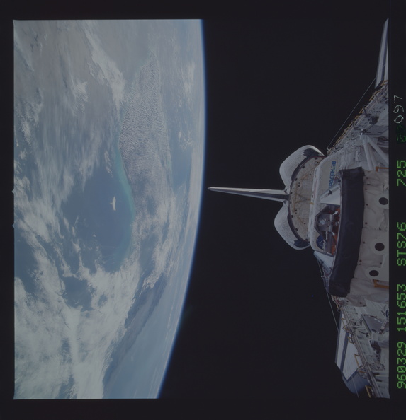 STS076-725-097.jpg