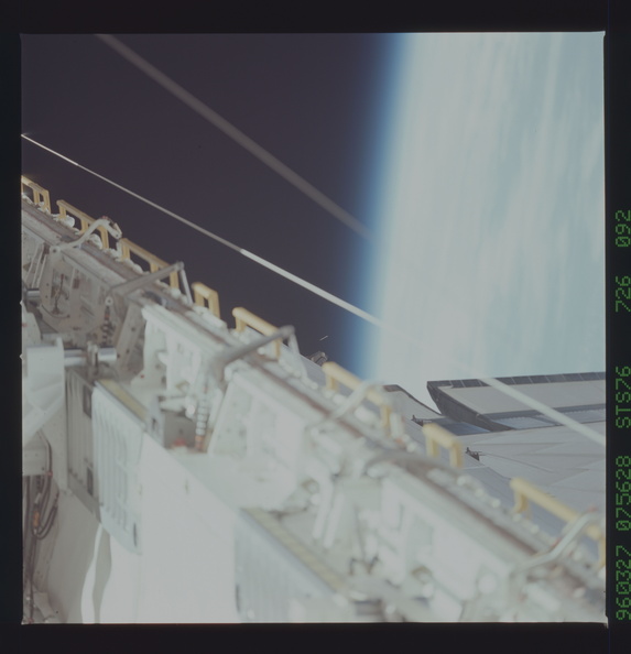 STS076-726-092.jpg
