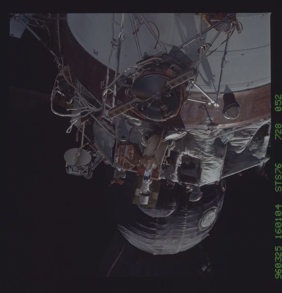STS076-728-052.jpg