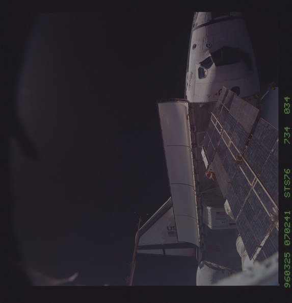 STS076-734-034.jpg