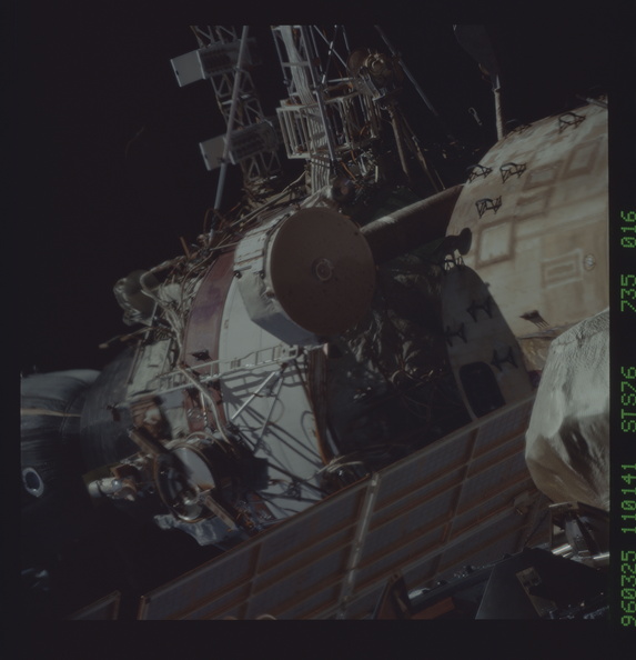 STS076-735-016.jpg