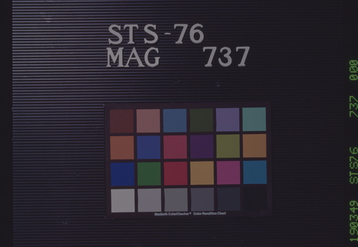 STS076-737-000