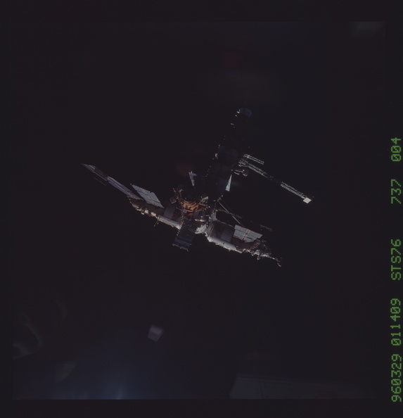 STS076-737-004.jpg