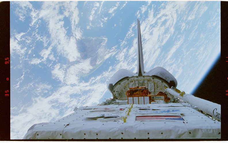 STS077-312-034.jpg