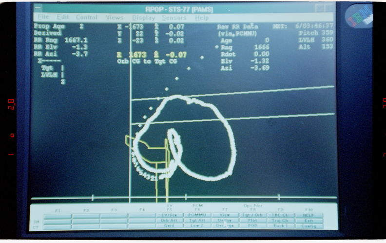 STS077-370-016.jpg