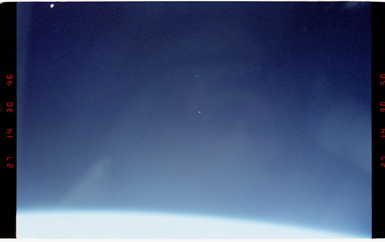 STS077-374-024.jpg