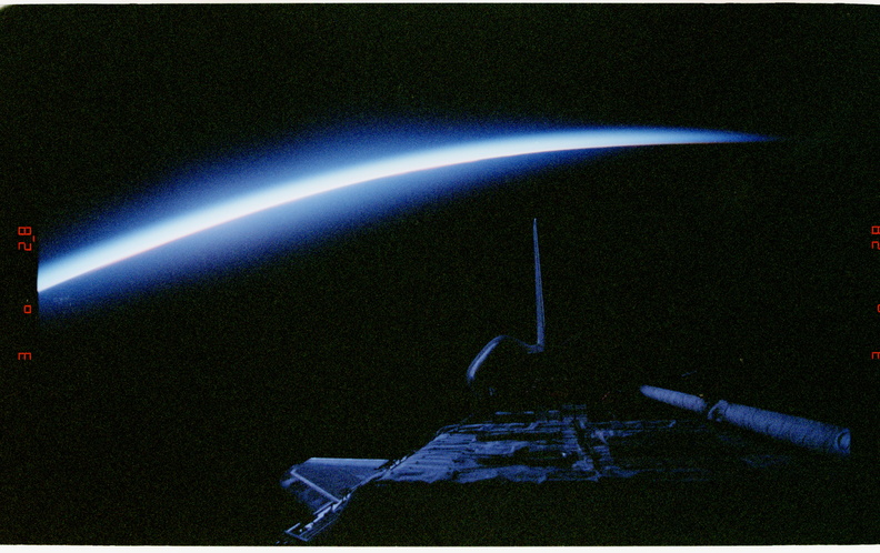 STS077-386-022.jpg