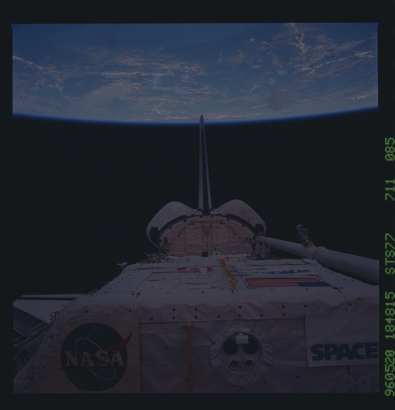 STS077-711-085.jpg