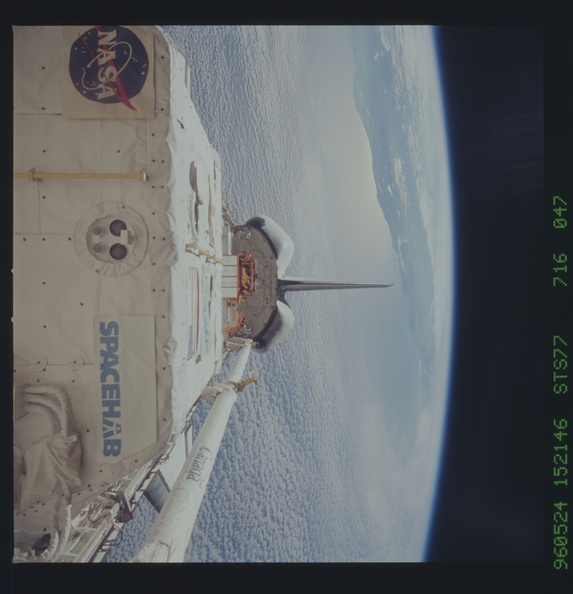 STS077-716-047.jpg