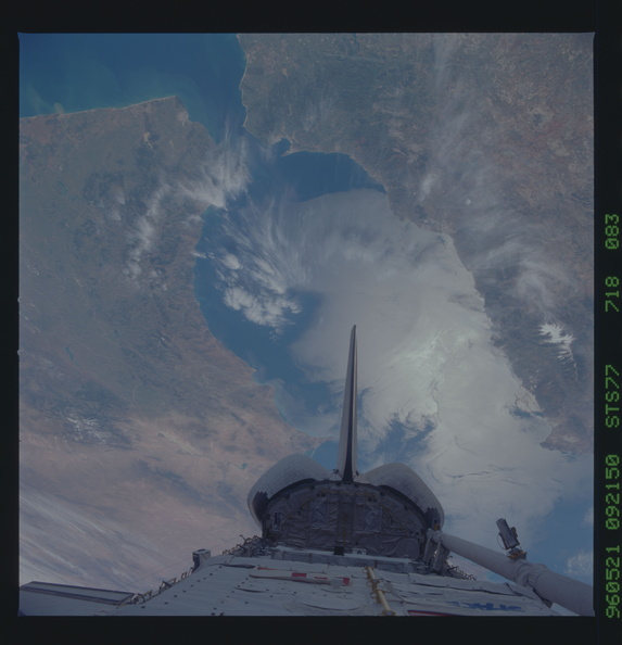 STS077-718-083.jpg
