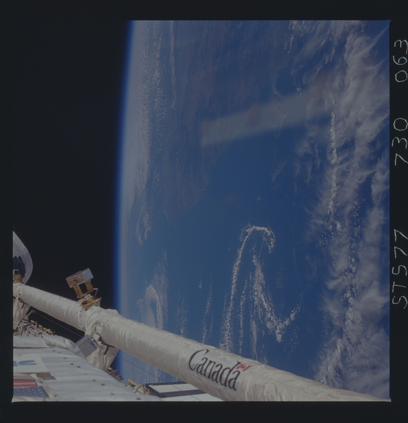 STS077-730-063.jpg