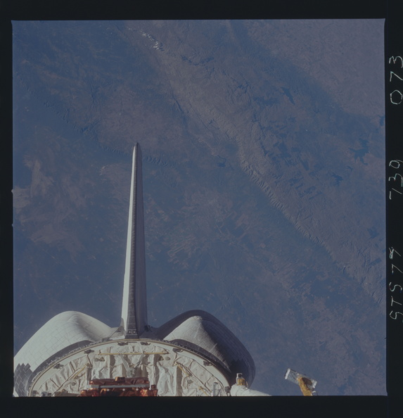 STS077-739-073.jpg
