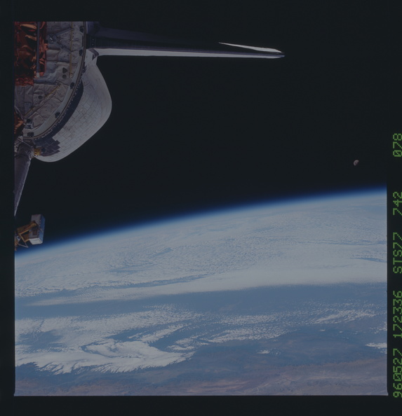 STS077-742-078.jpg