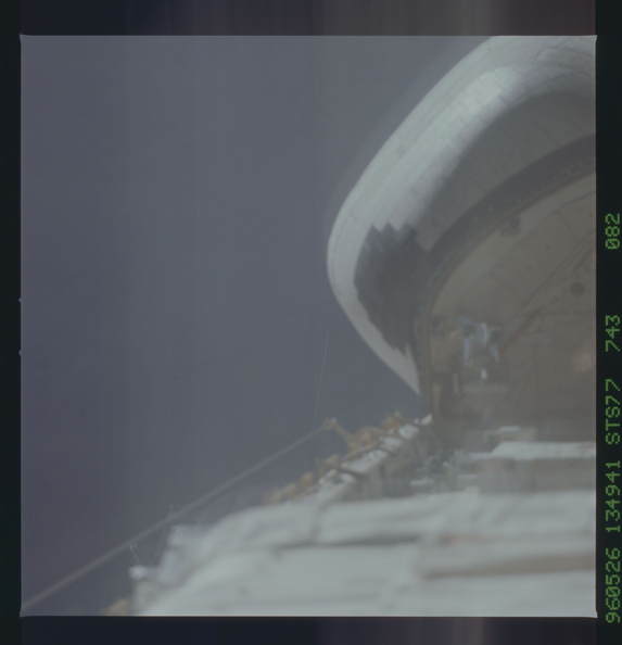 STS077-743-082.jpg