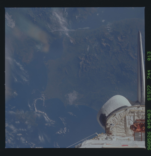 STS077-744-013.jpg