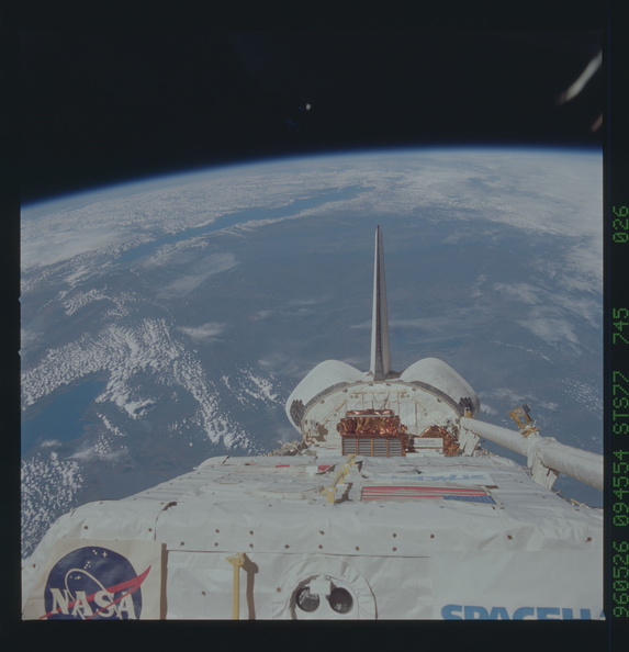 STS077-745-026.jpg