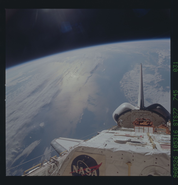 STS077-745-031.jpg